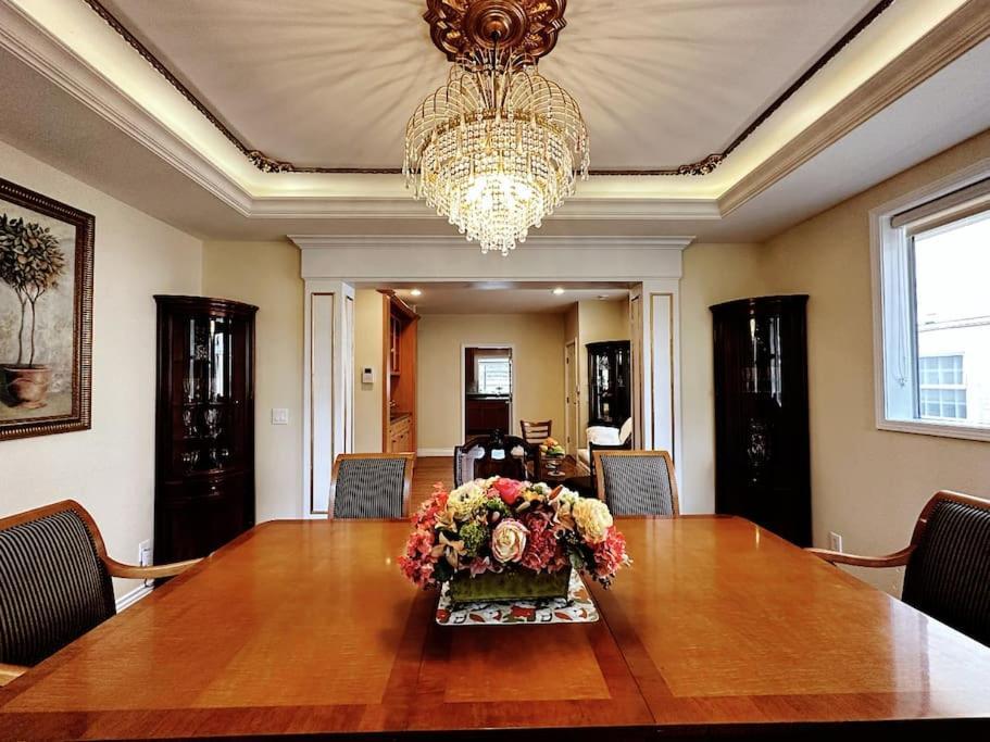 Super Cosy 8Bed & 6Bath In Vancouver Heart Near To Airport And Downtown Exterior foto